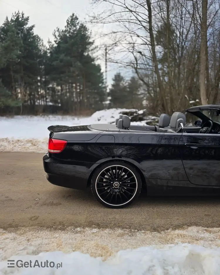 BMW Seria 3 330i M Sport Edition