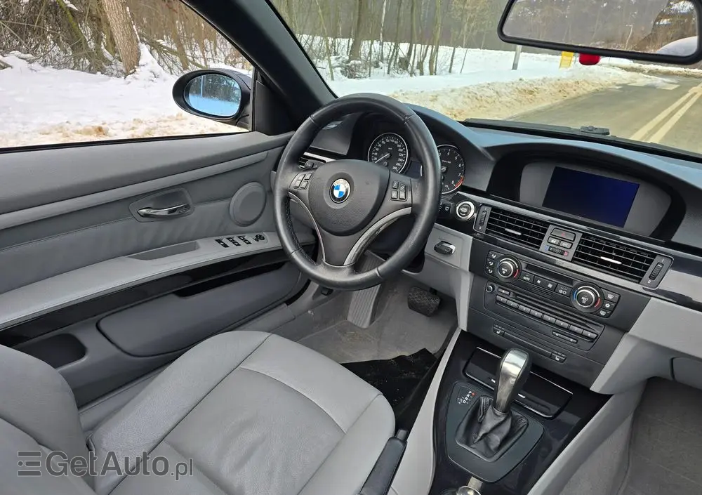 BMW Seria 3 330i M Sport Edition