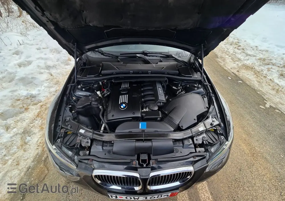 BMW Seria 3 330i M Sport Edition