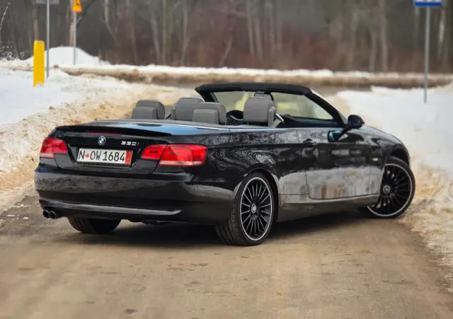 BMW Seria 3 330i M Sport Edition