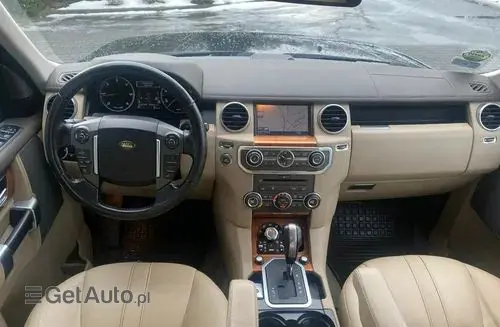 LAND ROVER Discovery 