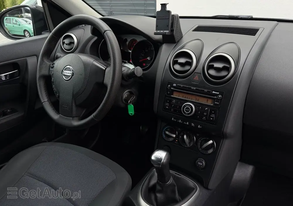 NISSAN Qashqai 1.6 Visia