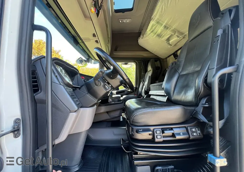 SCANIA Scania R540 hydraulika z Niemiec stan pełna opcja Cały na poduszce 