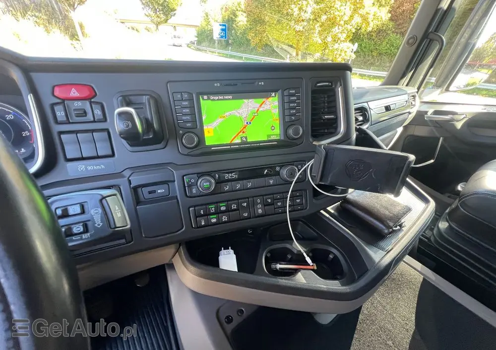 SCANIA Scania R540 hydraulika z Niemiec stan pełna opcja Cały na poduszce 