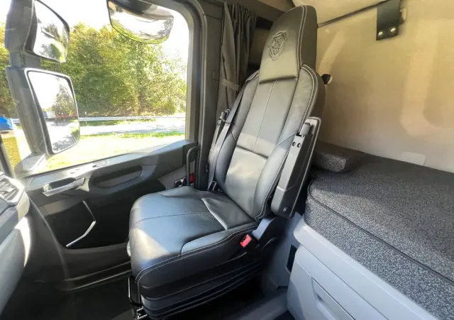 SCANIA Scania R540 hydraulika z Niemiec stan pełna opcja Cały na poduszce 