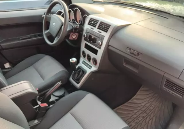 DODGE Caliber 1.8 SE