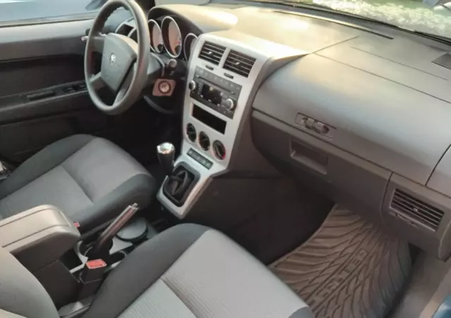 DODGE Caliber 1.8 SE