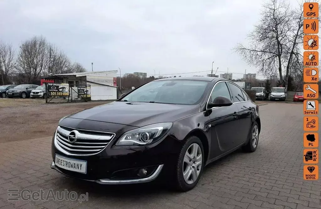 OPEL Insignia 