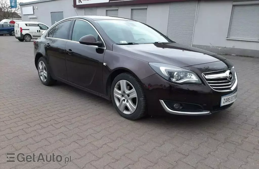 OPEL Insignia 