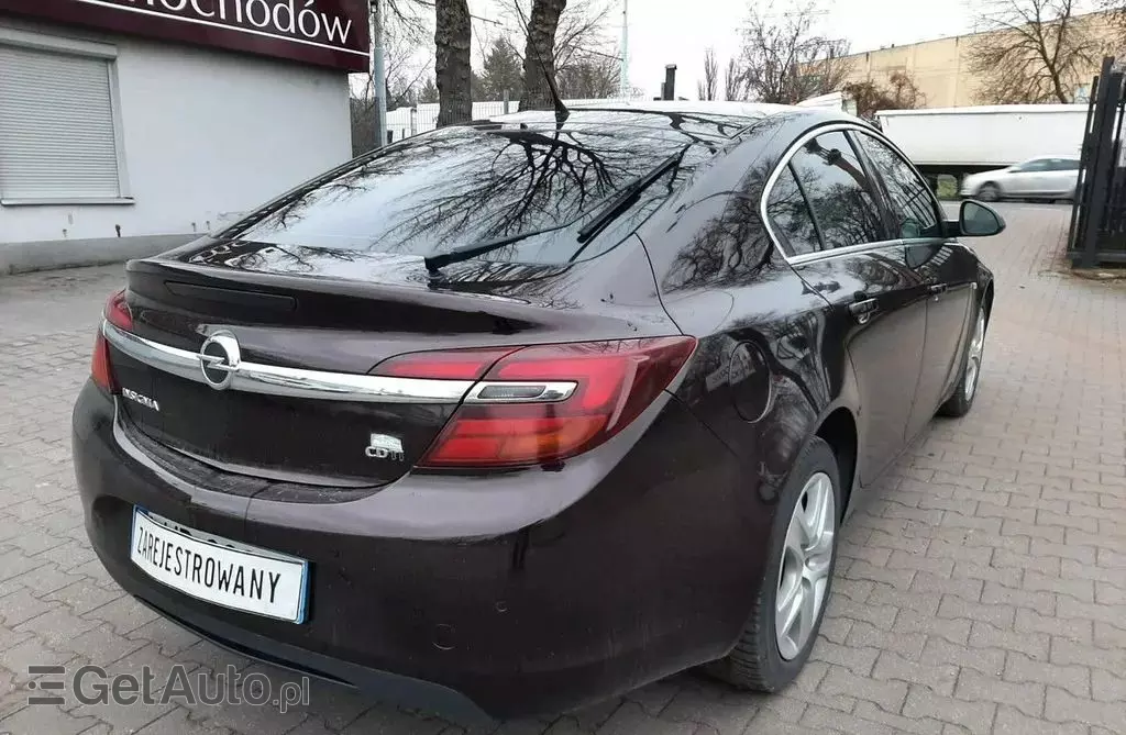 OPEL Insignia 