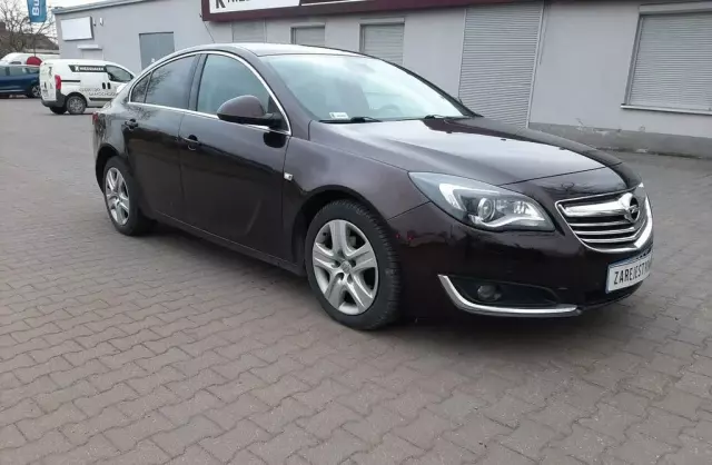 OPEL Insignia 