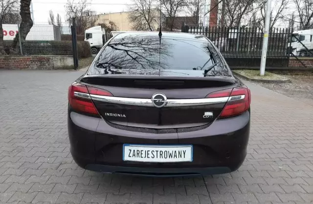 OPEL Insignia 