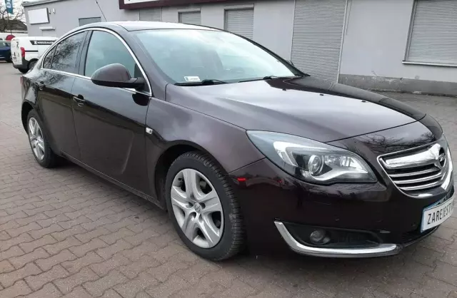 OPEL Insignia 