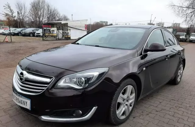OPEL Insignia 