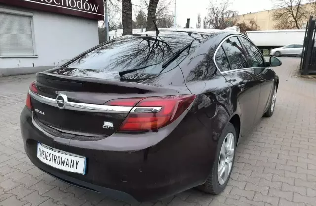 OPEL Insignia 