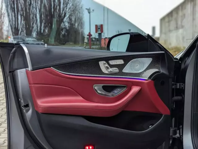 MERCEDES-BENZ CLS AMG 4Matic+