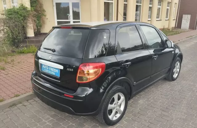 SUZUKI SX4 
