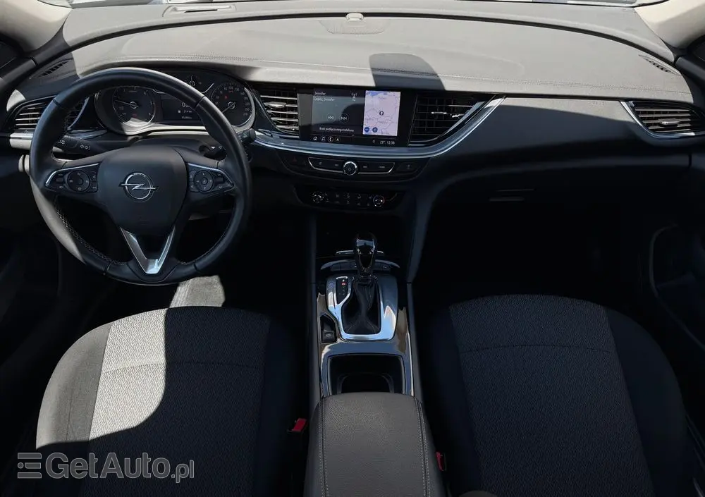 OPEL Insignia 2.0 CDTI Sports Tourer Automatik Business Edition