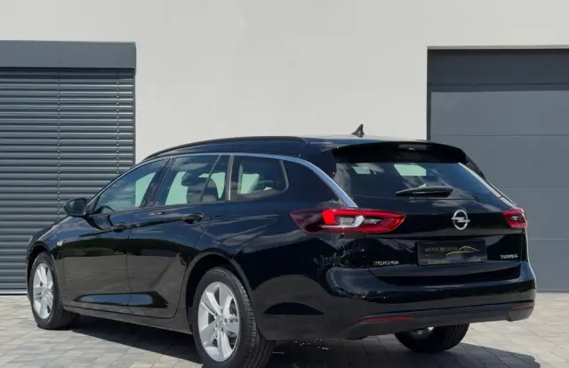 OPEL Insignia 2.0 CDTI Sports Tourer Automatik Business Edition