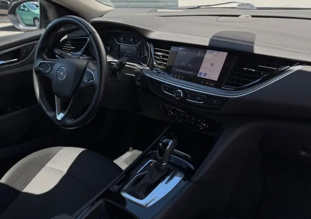 OPEL Insignia 2.0 CDTI Sports Tourer Automatik Business Edition