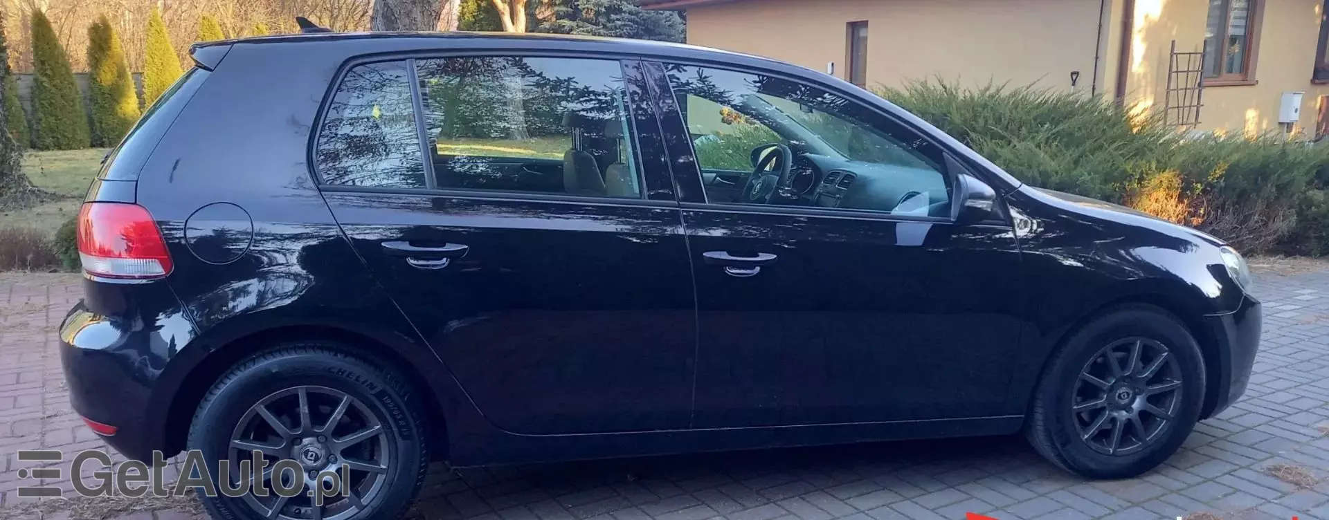 VOLKSWAGEN Golf 1.6 TDI (105 KM)