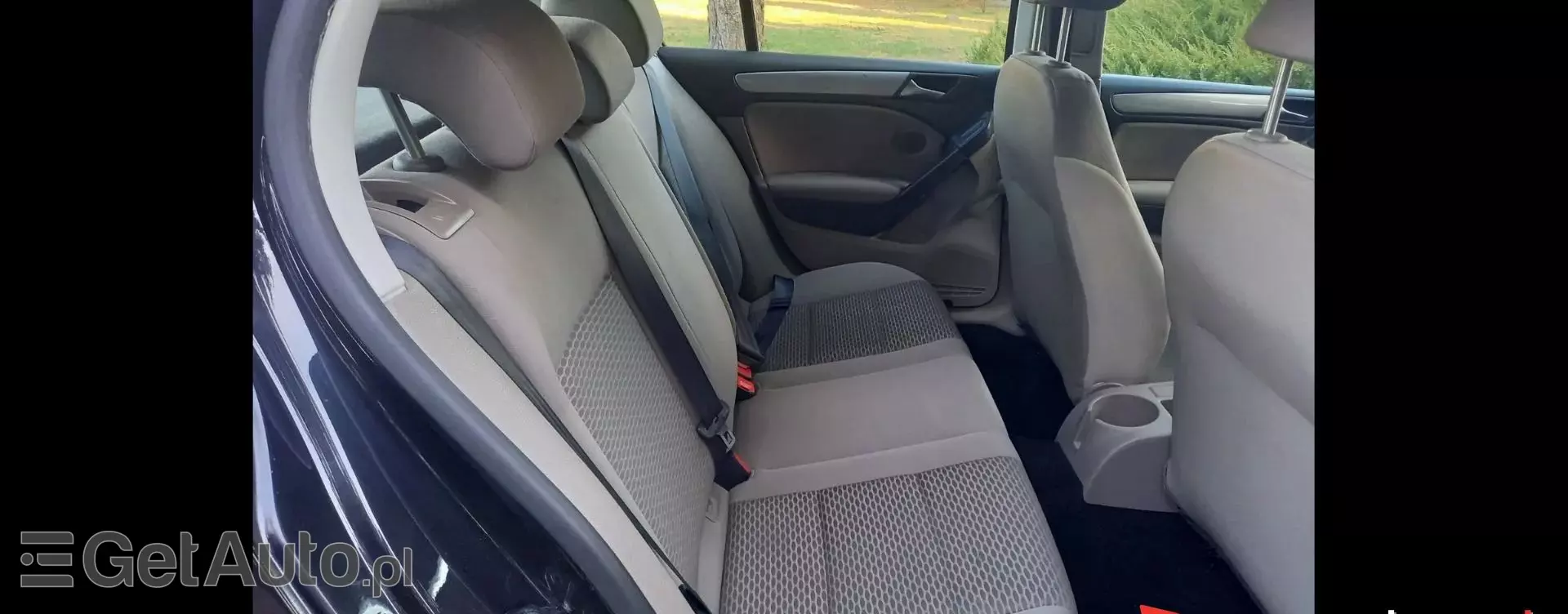 VOLKSWAGEN Golf 1.6 TDI (105 KM)