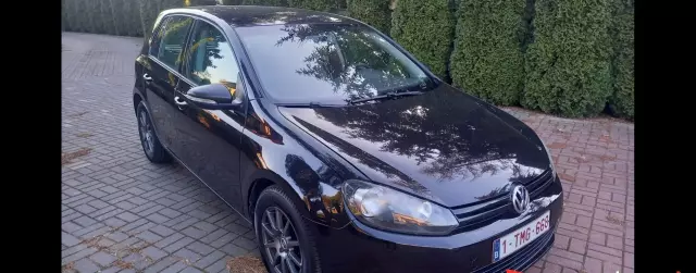 VOLKSWAGEN Golf 1.6 TDI (105 KM)