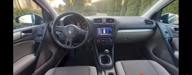 VOLKSWAGEN Golf 1.6 TDI (105 KM)