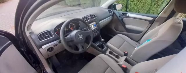 VOLKSWAGEN Golf 1.6 TDI (105 KM)