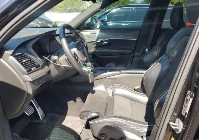 VOLVO XC 90 T6 AWD Geartronic RDesign