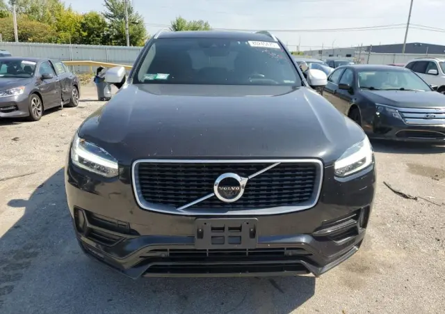 VOLVO XC 90 T6 AWD Geartronic RDesign