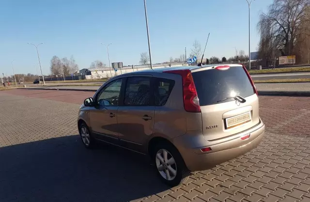 NISSAN Note 