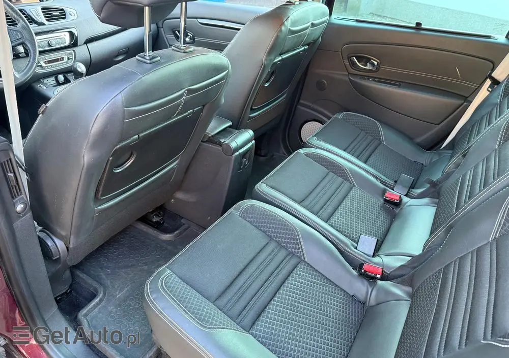 RENAULT Scenic Energy TCe 115 S&S Xmod Bose Edition