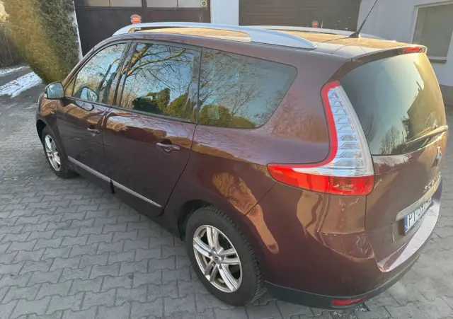 RENAULT Scenic Energy TCe 115 S&S Xmod Bose Edition