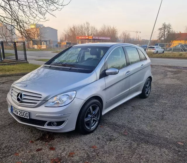 MERCEDES-BENZ Klasa B 