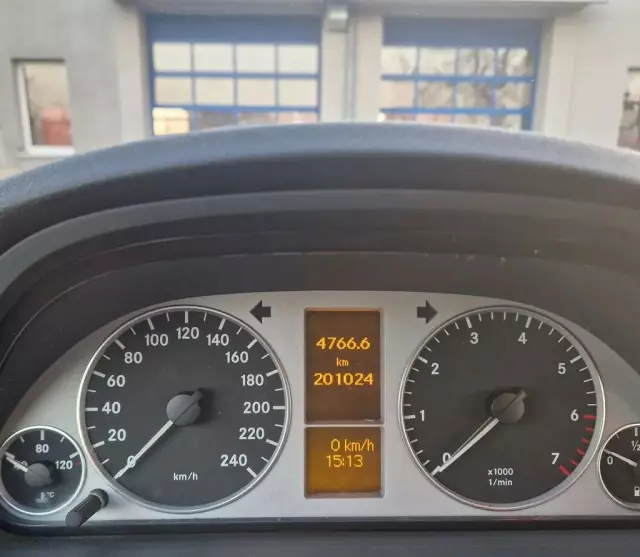 MERCEDES-BENZ Klasa B 