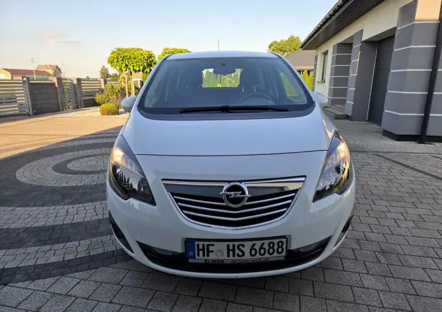 OPEL Meriva 