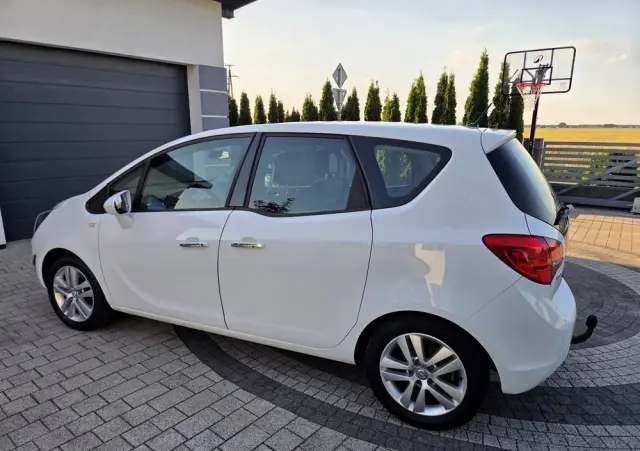 OPEL Meriva 