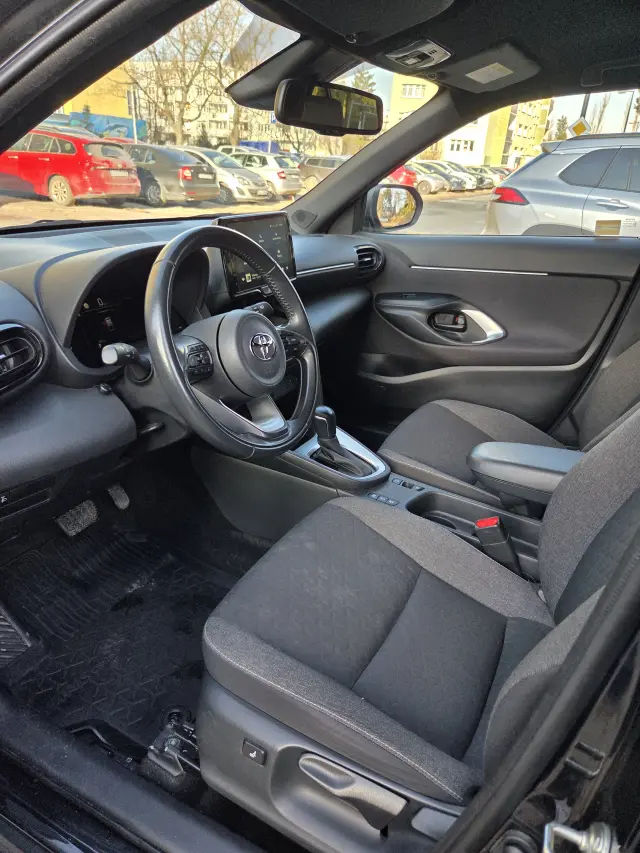 TOYOTA Yaris Cross Comfort e-CVT