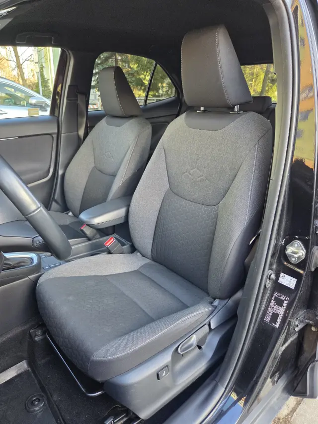 TOYOTA Yaris Cross Comfort e-CVT