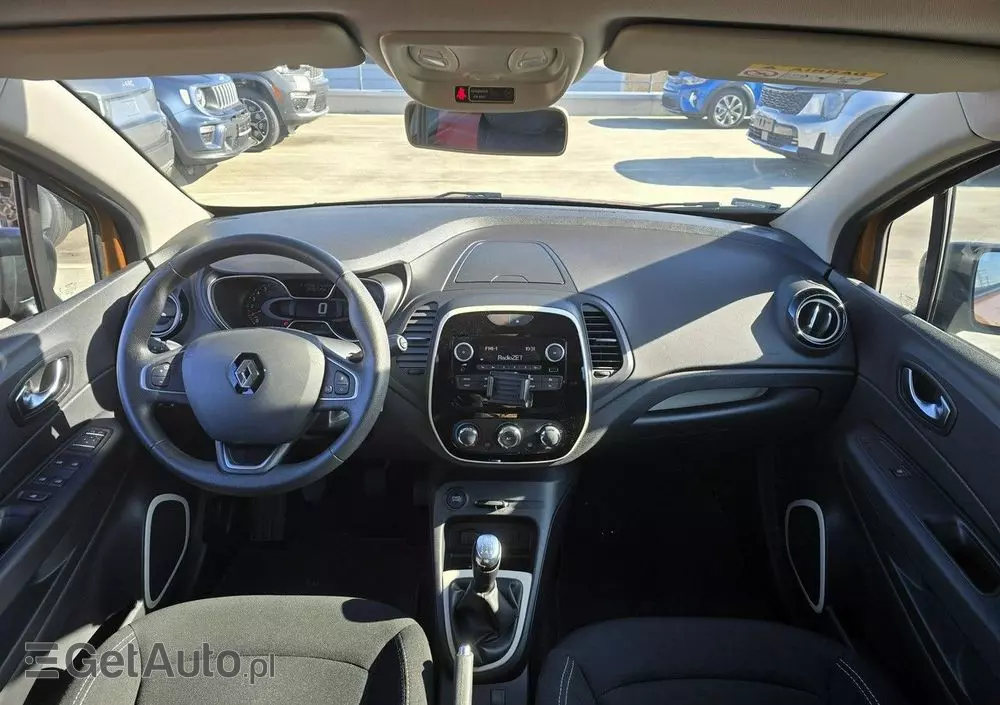 RENAULT Captur 