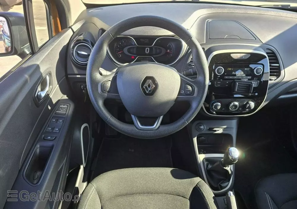 RENAULT Captur 
