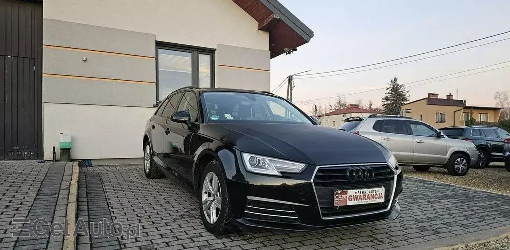 AUDI A4 