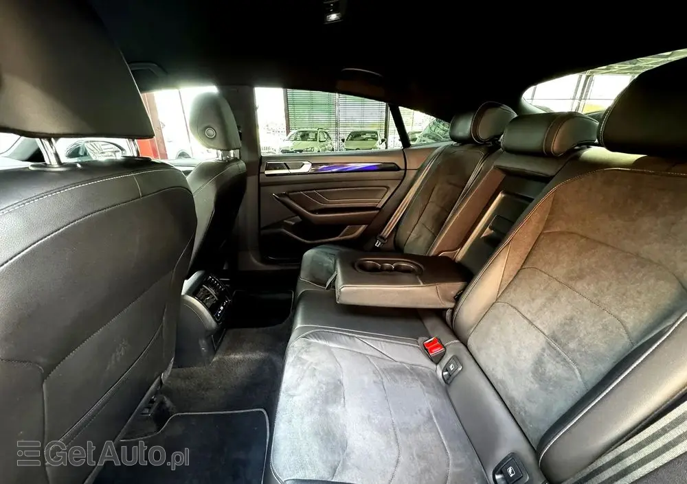 VOLKSWAGEN Arteon 2.0 TSI R-Line DSG
