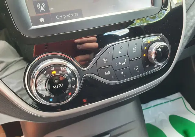 RENAULT Captur ENERGY TCe 120 EDC Dynamique