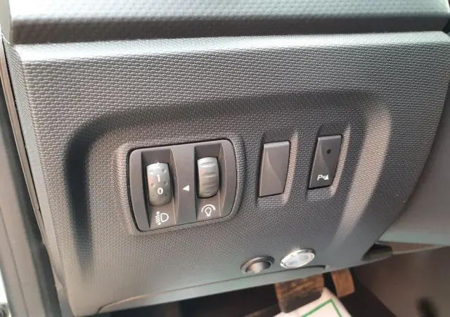 RENAULT Captur ENERGY TCe 120 EDC Dynamique