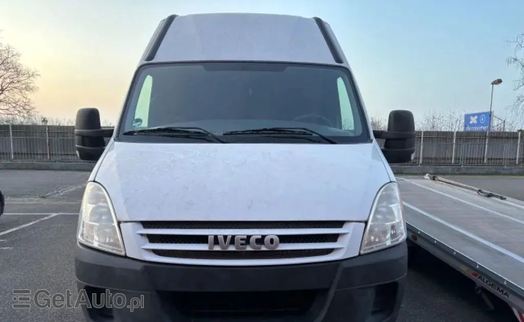 IVECO 35 Daily 