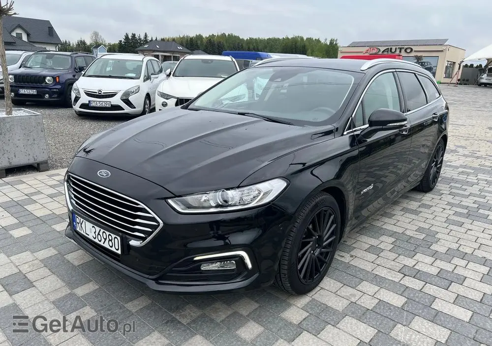 FORD Mondeo Turnier 2.0 Ti-VCT Hybrid Business Edition