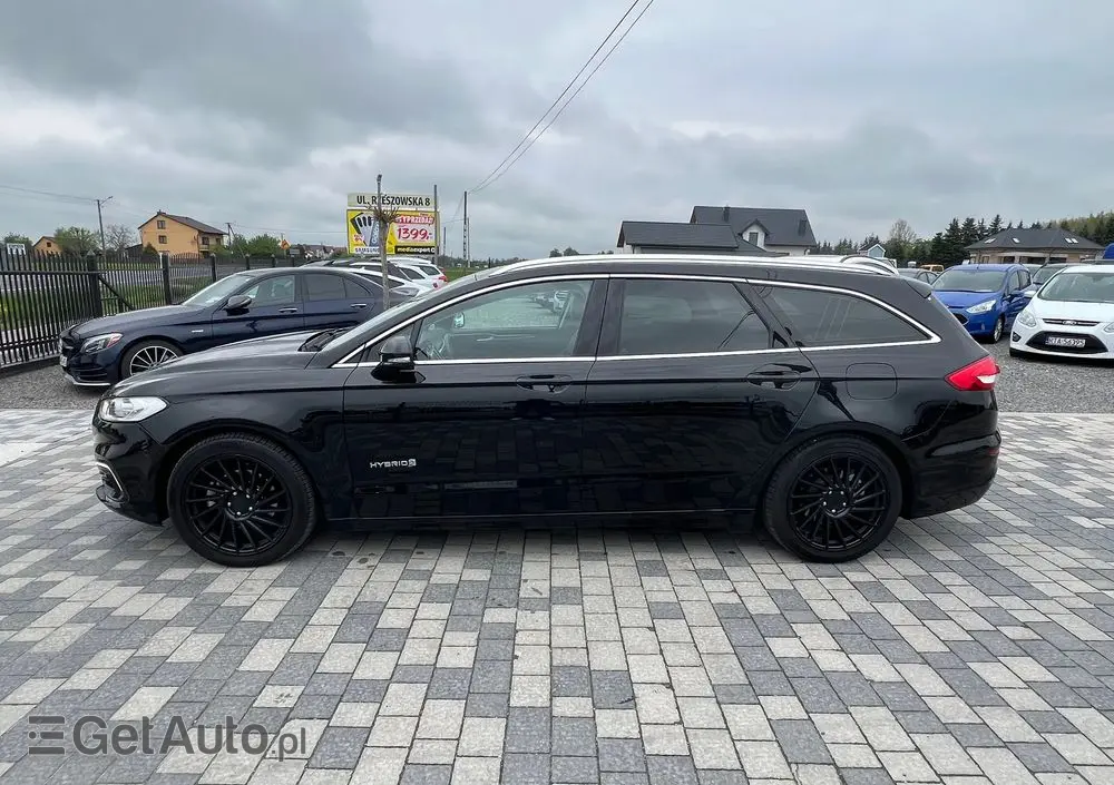 FORD Mondeo Turnier 2.0 Ti-VCT Hybrid Business Edition