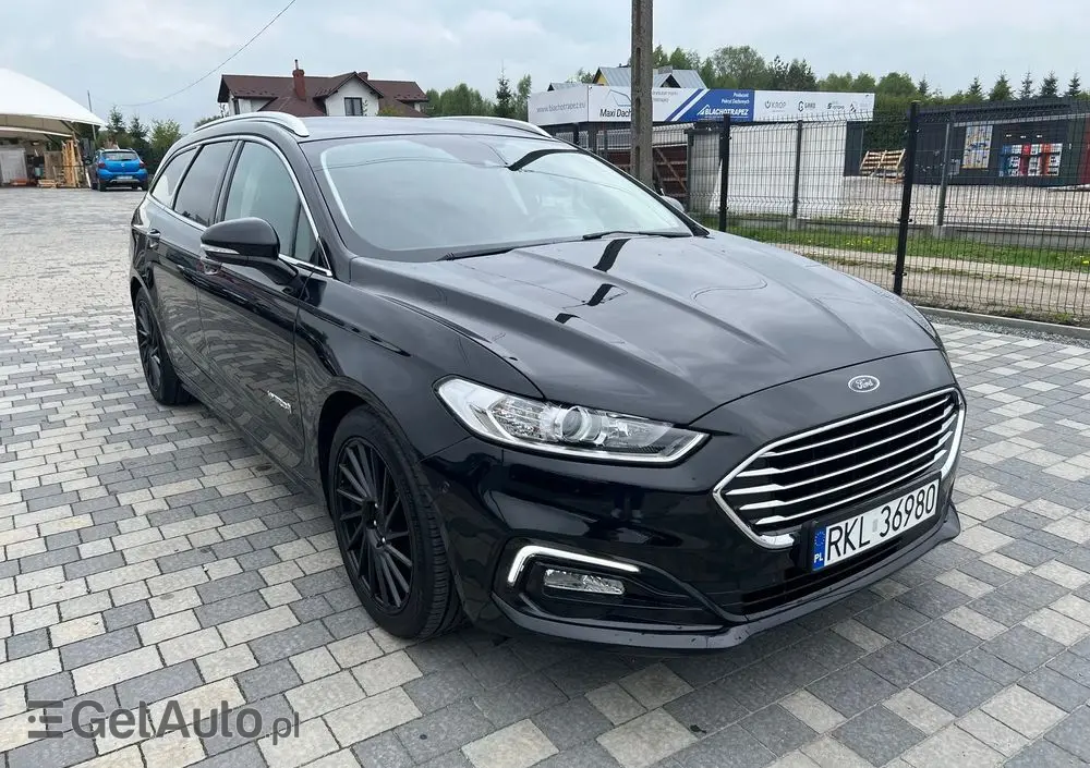 FORD Mondeo Turnier 2.0 Ti-VCT Hybrid Business Edition